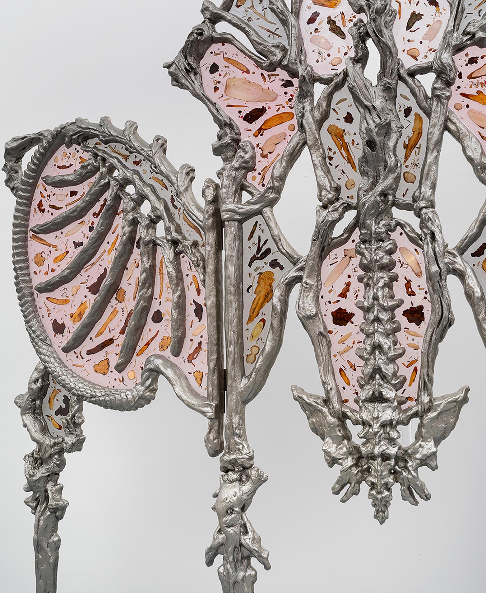 2-In-Light-Where-Edges-Yield_Detail-Innovate-Grant-Wen-Liu