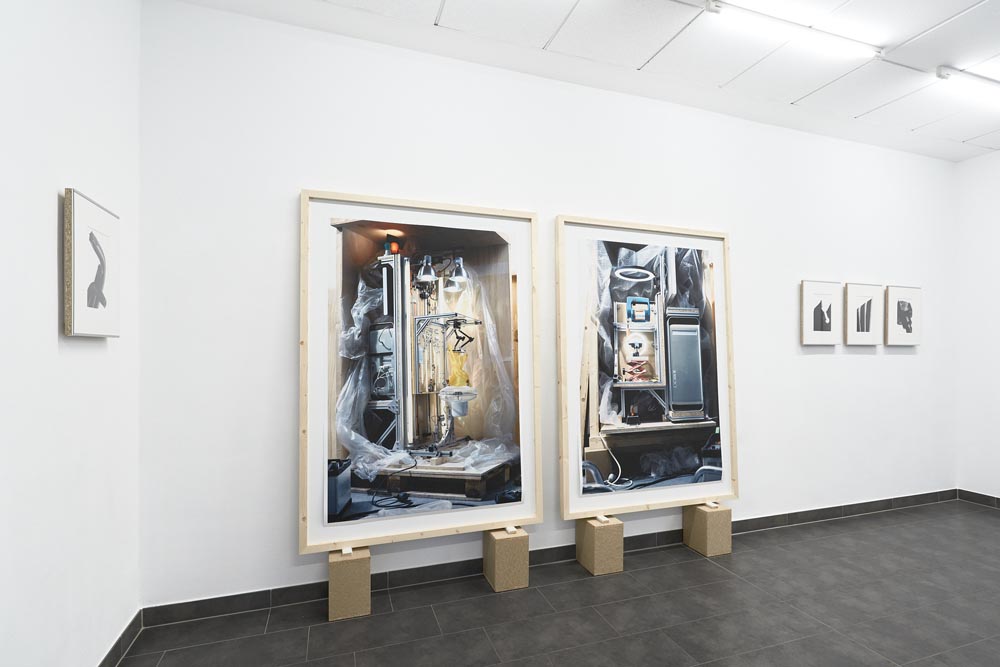 20260208_INSTALLATIONVIEWS_MBOOKS__DSC1159