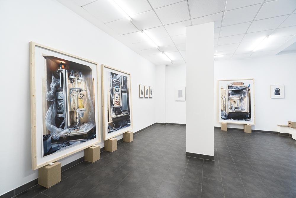 20260208_INSTALLATIONVIEWS_MBOOKS__DSC1185