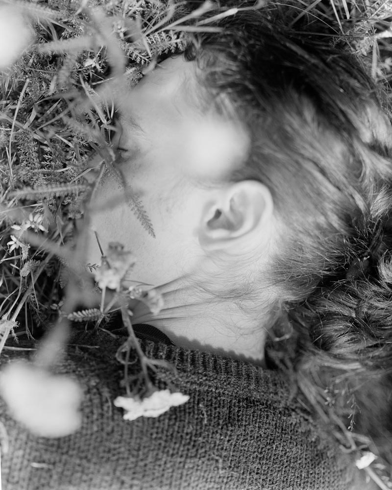 JackFox_-Barrett-with-Flowers_07